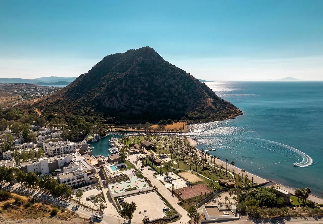 אקיארלר Radisson Collection Hotel, Bodrum מלון