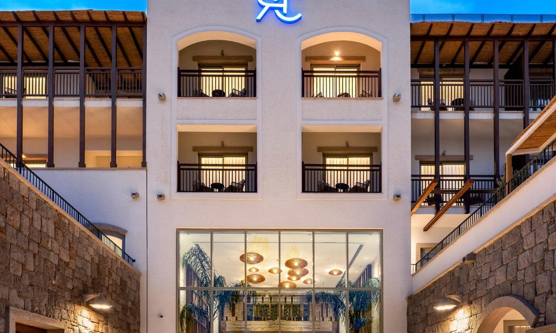 אקיארלר Radisson Collection Hotel, Bodrum מלון